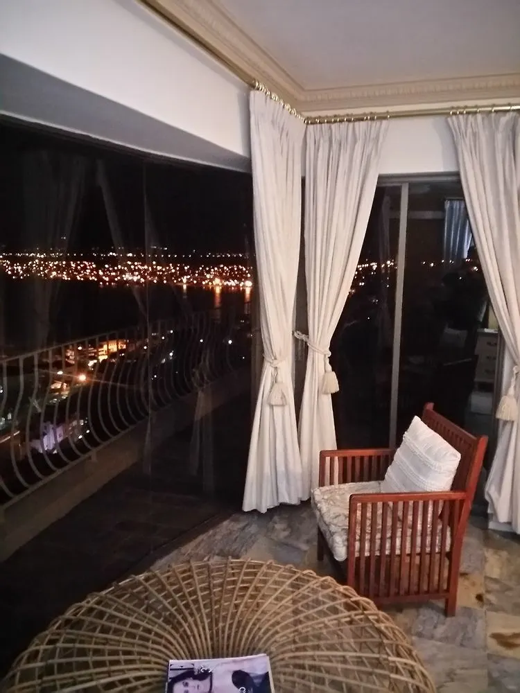 ハーバービュー ロッジ Gordonʼs Bay